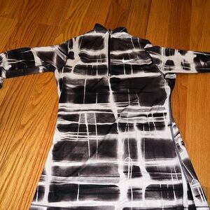 Black and White Nike Long Sleeve 3 quarter zip